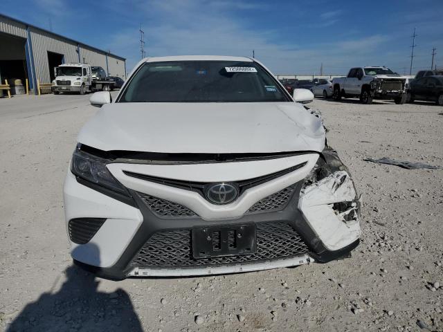 Photo 4 VIN: 4T1M11AK9LU993902 - TOYOTA CAMRY SE 