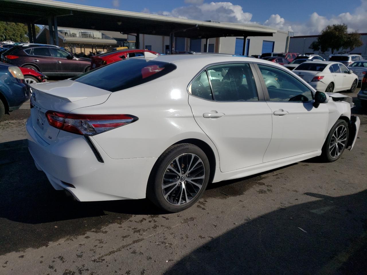 Photo 2 VIN: 4T1M11AKXLU906797 - TOYOTA CAMRY 