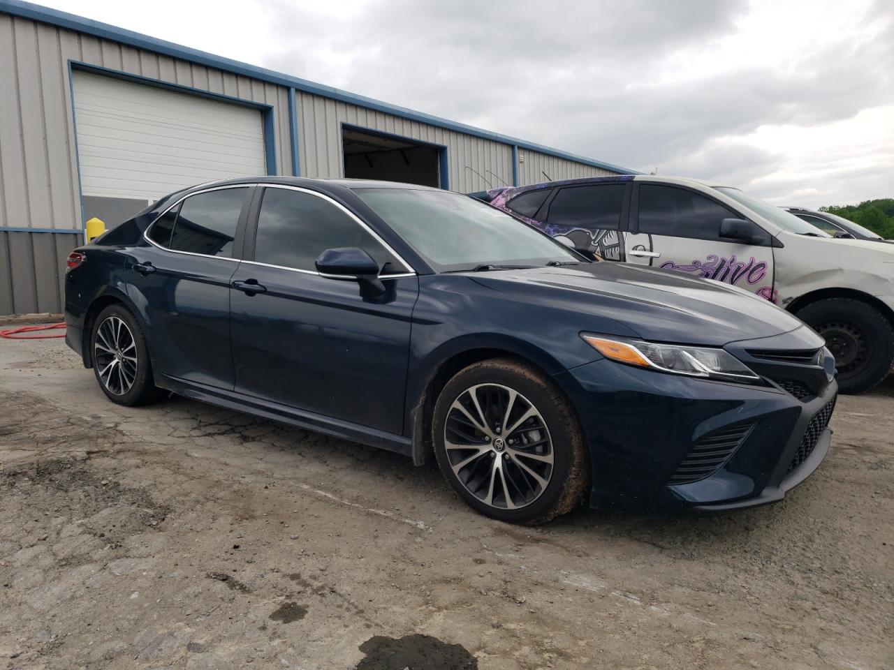 Photo 3 VIN: 4T1M11BK6LU003108 - TOYOTA CAMRY 