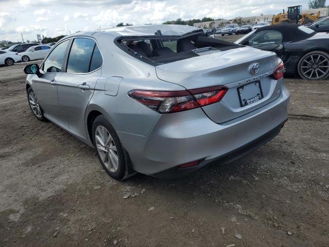 Photo 2 VIN: 4T1R11AK0NU688426 - TOYOTA CAMRY LE 