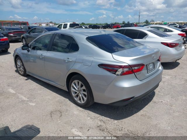 Photo 2 VIN: 4T1R11AK1RU921154 - TOYOTA CAMRY 