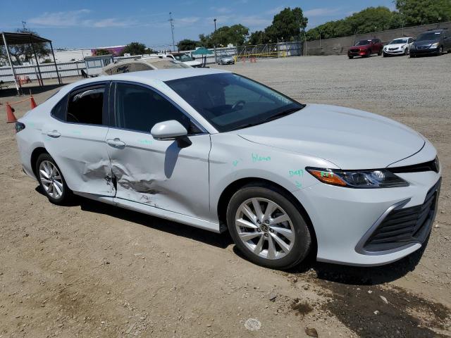 Photo 3 VIN: 4T1R11AK2PU102604 - TOYOTA CAMRY LE 