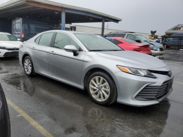 Photo 3 VIN: 4T1R11AK2RU873387 - TOYOTA CAMRY LE 