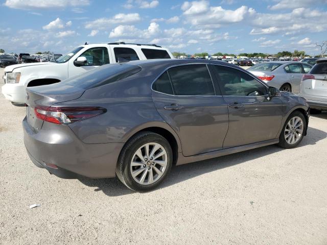 Photo 2 VIN: 4T1R11AK3RU883264 - TOYOTA CAMRY LE 