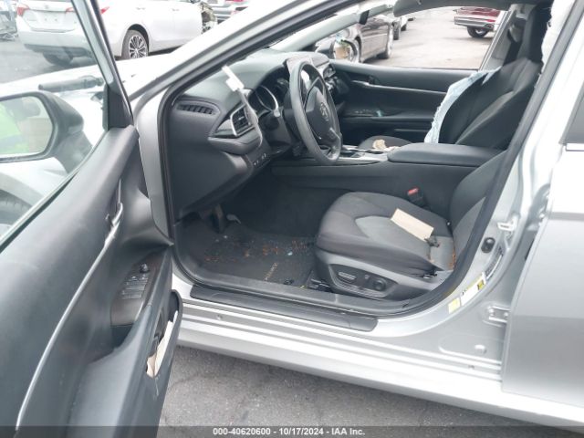 Photo 4 VIN: 4T1R11AK4MU498384 - TOYOTA CAMRY 