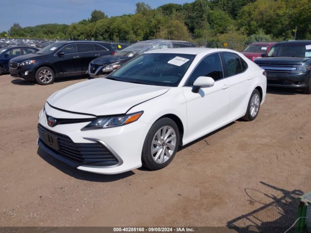 Photo 1 VIN: 4T1R11AK4NU690695 - TOYOTA CAMRY 