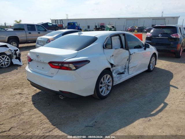 Photo 3 VIN: 4T1R11AK4NU690695 - TOYOTA CAMRY 