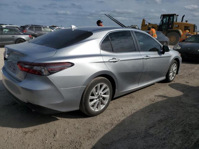 Photo 2 VIN: 4T1R11AK4RU880258 - TOYOTA CAMRY LE 