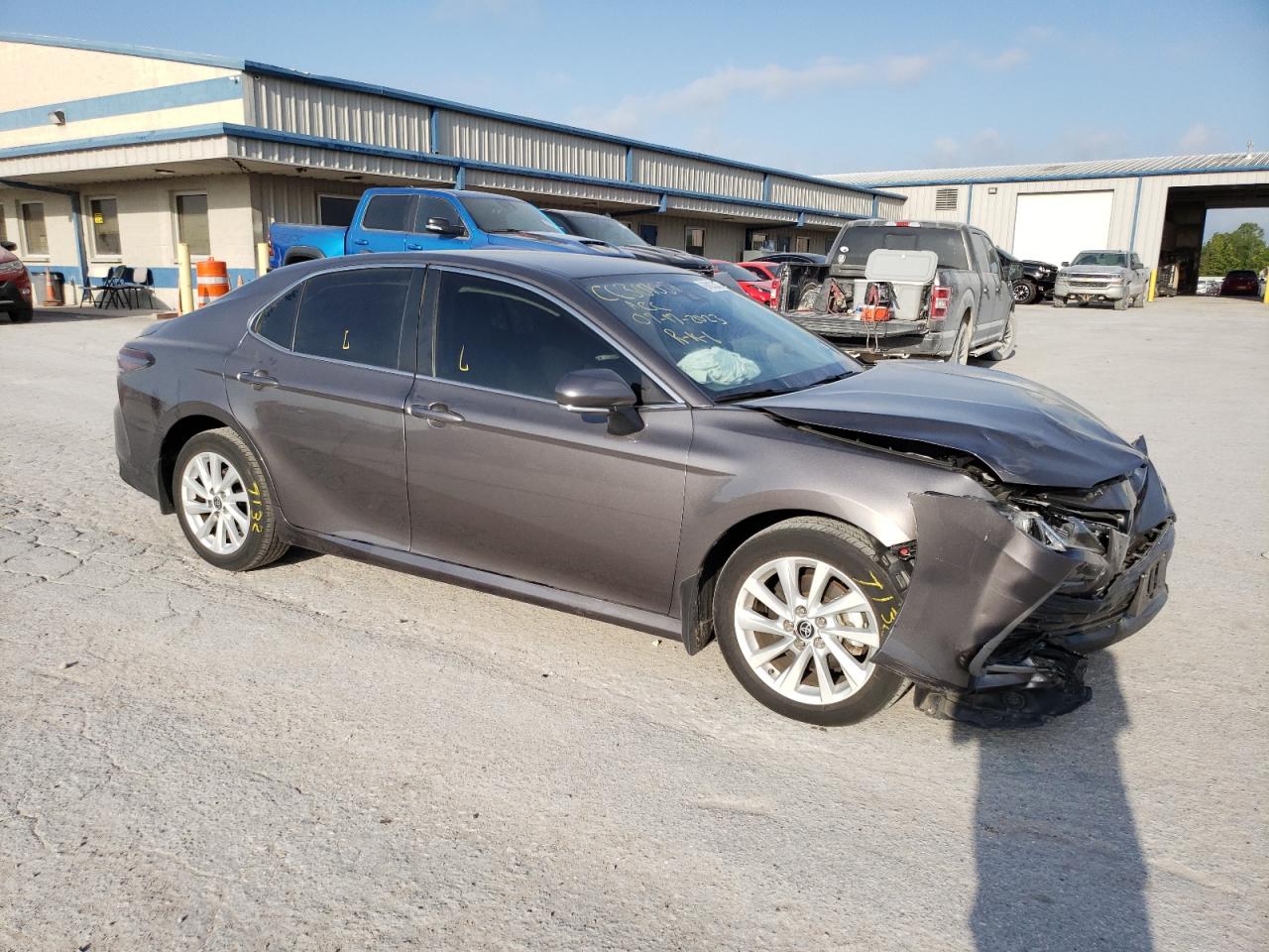 Photo 3 VIN: 4T1R11AK5NU675901 - TOYOTA CAMRY 