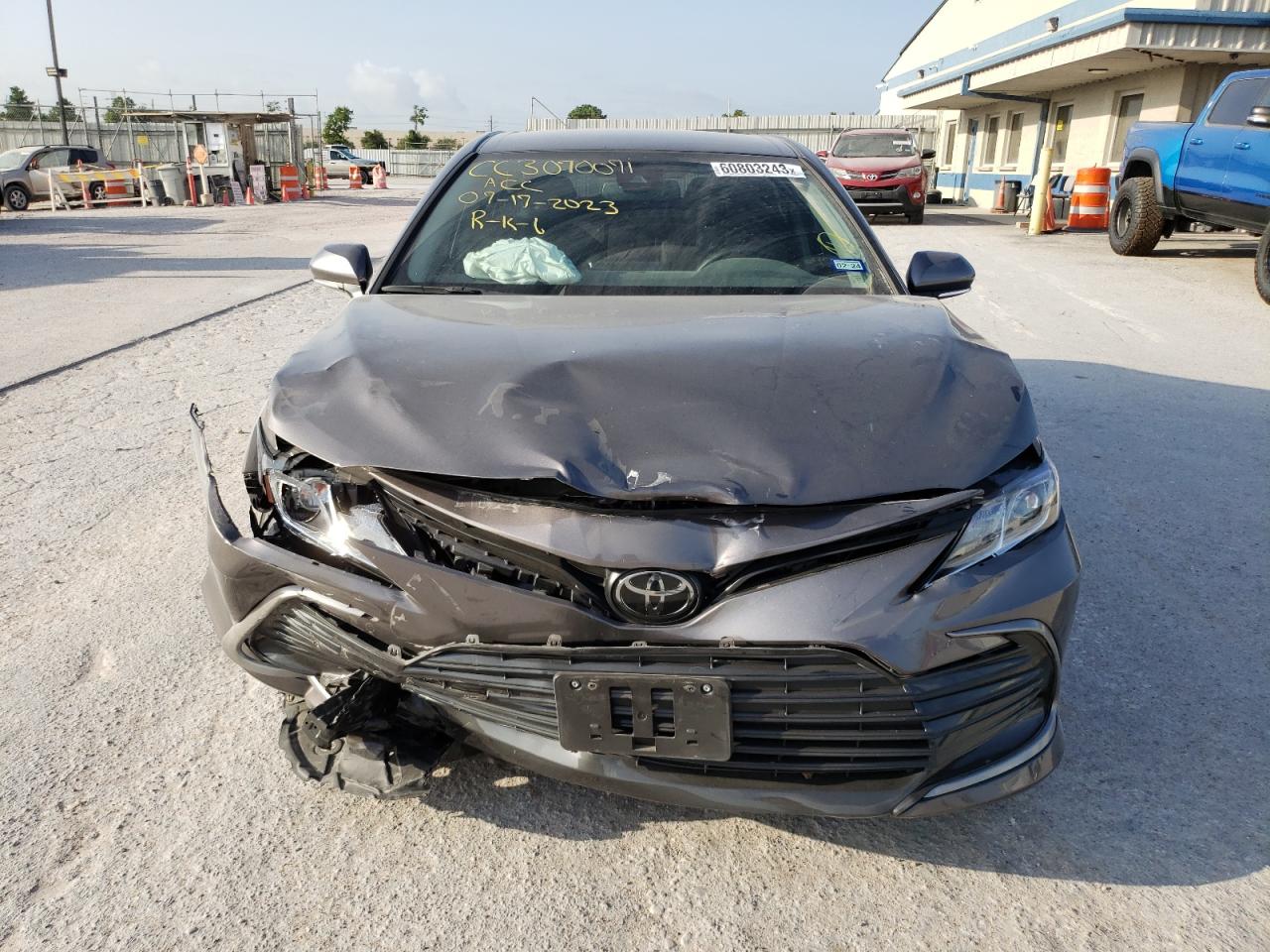 Photo 4 VIN: 4T1R11AK5NU675901 - TOYOTA CAMRY 