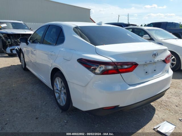 Photo 2 VIN: 4T1R11AK5PU821801 - TOYOTA CAMRY 