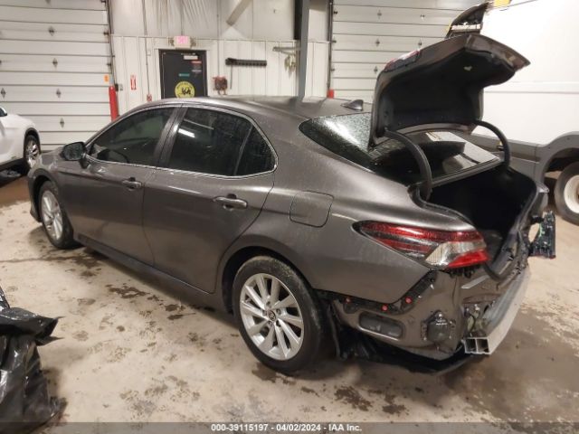 Photo 2 VIN: 4T1R11AK6NU617554 - TOYOTA CAMRY 