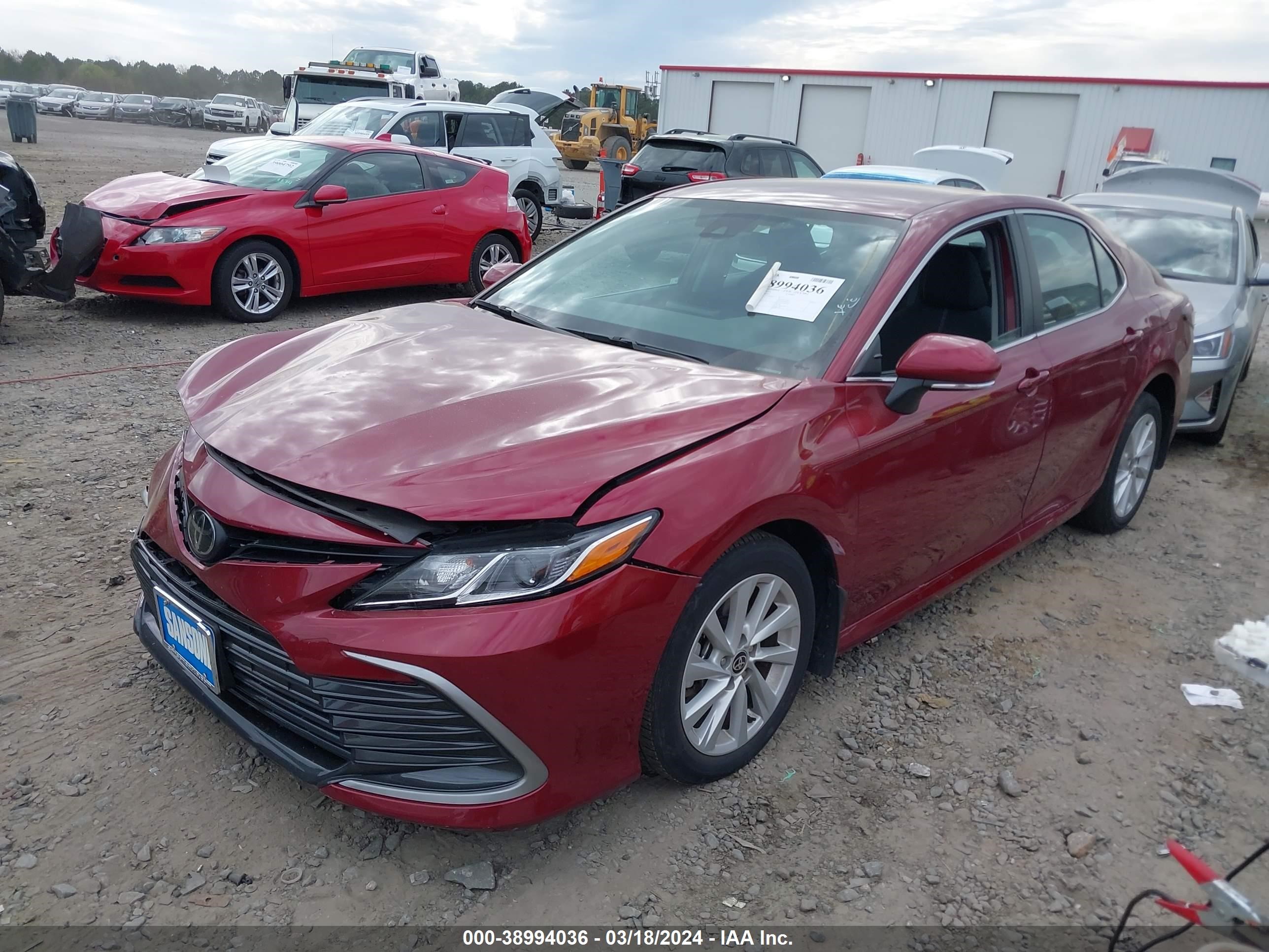 Photo 1 VIN: 4T1R11AK7NU693834 - TOYOTA CAMRY 