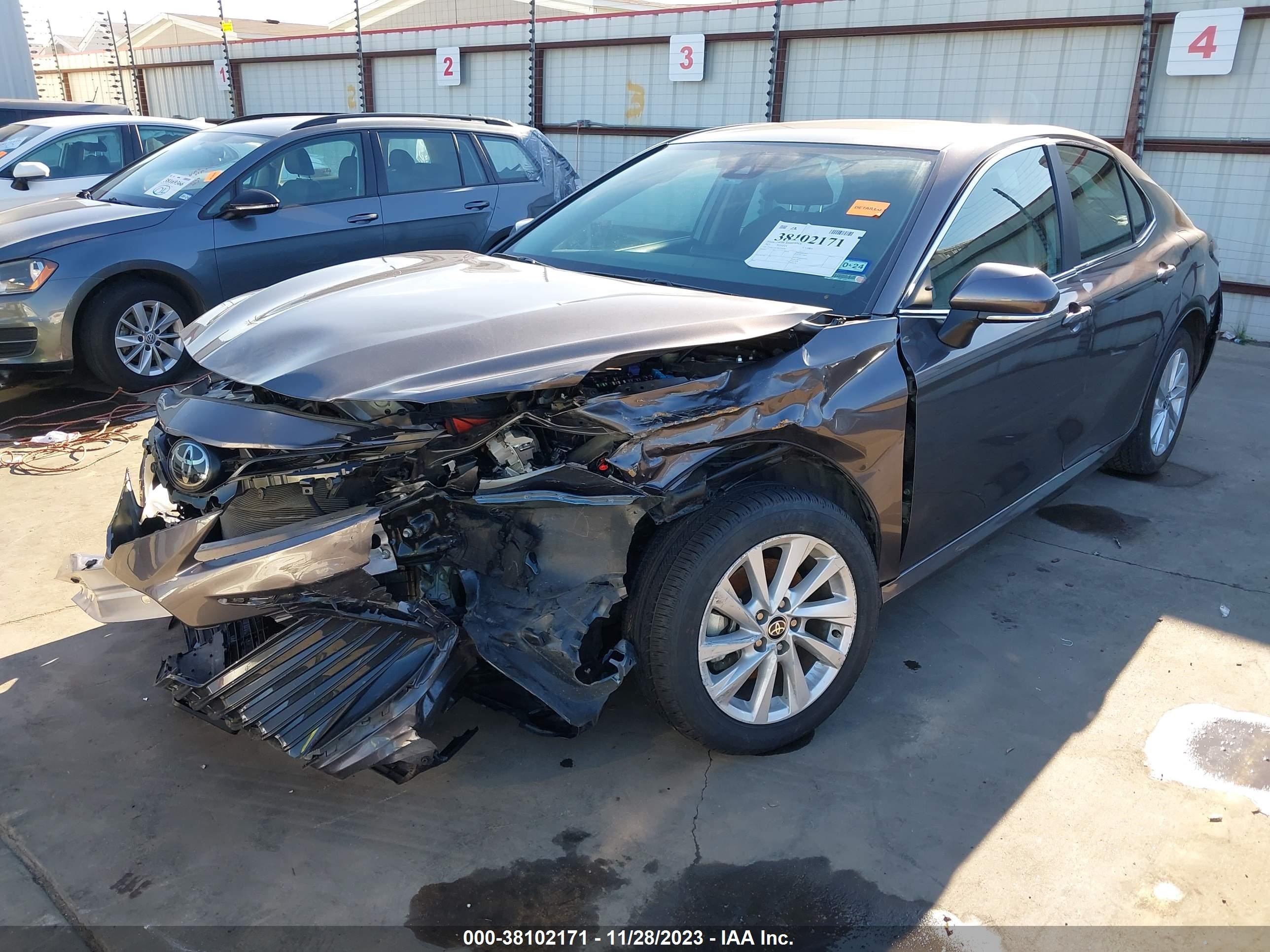 Photo 1 VIN: 4T1R11AK7PU739195 - TOYOTA CAMRY 