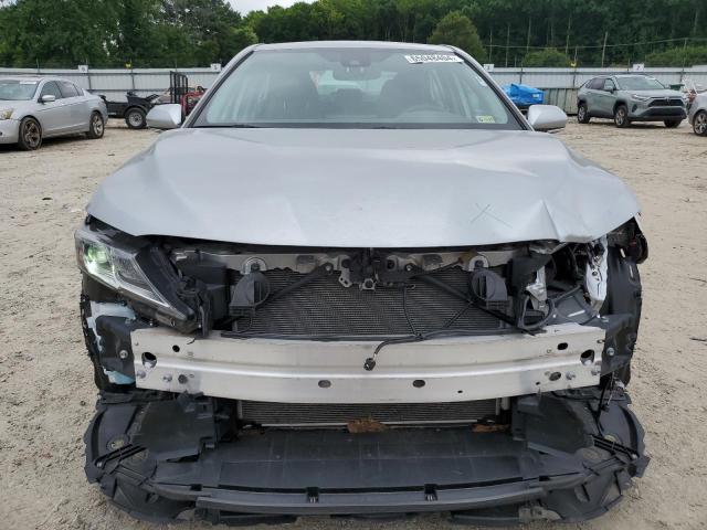 Photo 4 VIN: 4T1R11AK7PU799493 - TOYOTA CAMRY LE 