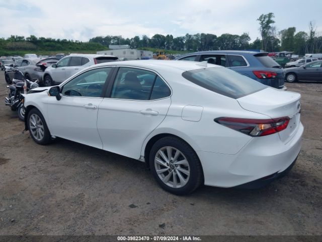 Photo 2 VIN: 4T1R11AK8MU452041 - TOYOTA CAMRY 