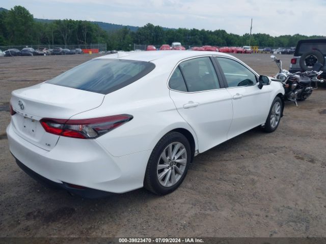 Photo 3 VIN: 4T1R11AK8MU452041 - TOYOTA CAMRY 