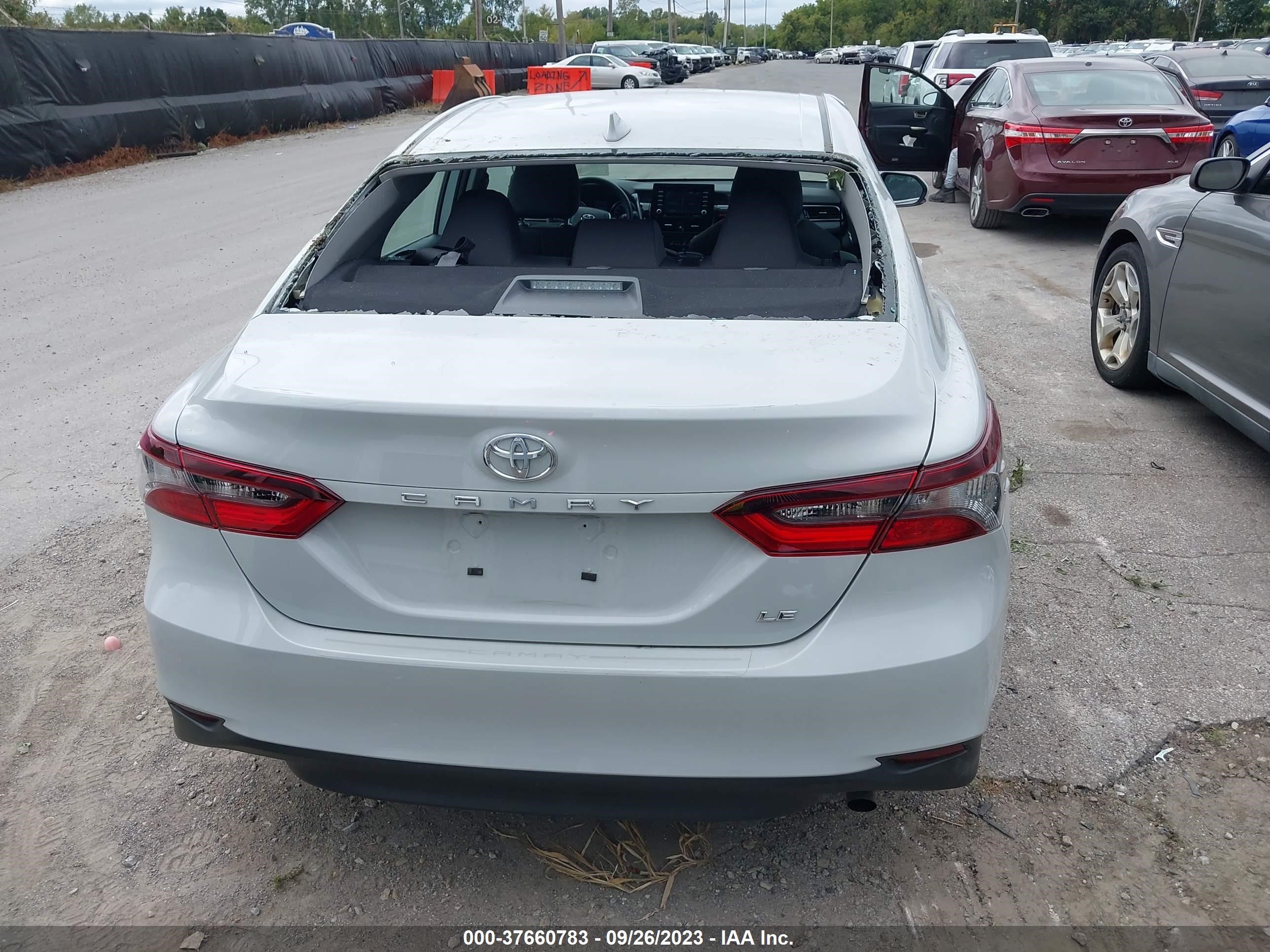 Photo 15 VIN: 4T1R11AK8PU167943 - TOYOTA CAMRY 