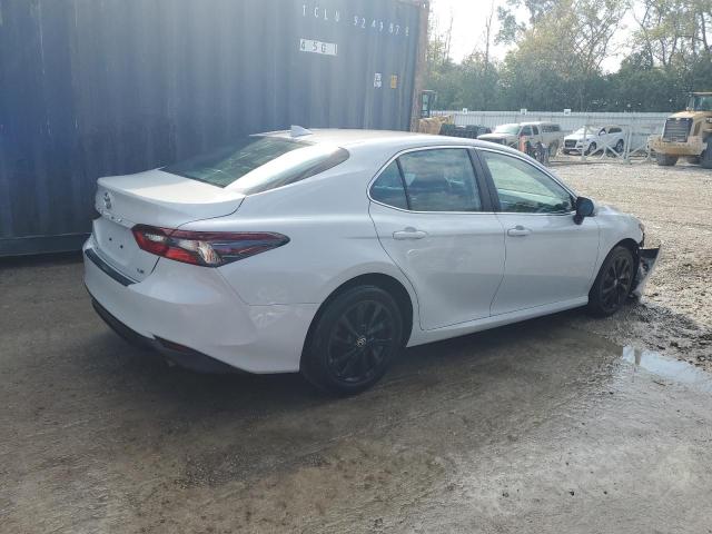 Photo 2 VIN: 4T1R11AK9NU056525 - TOYOTA CAMRY LE 