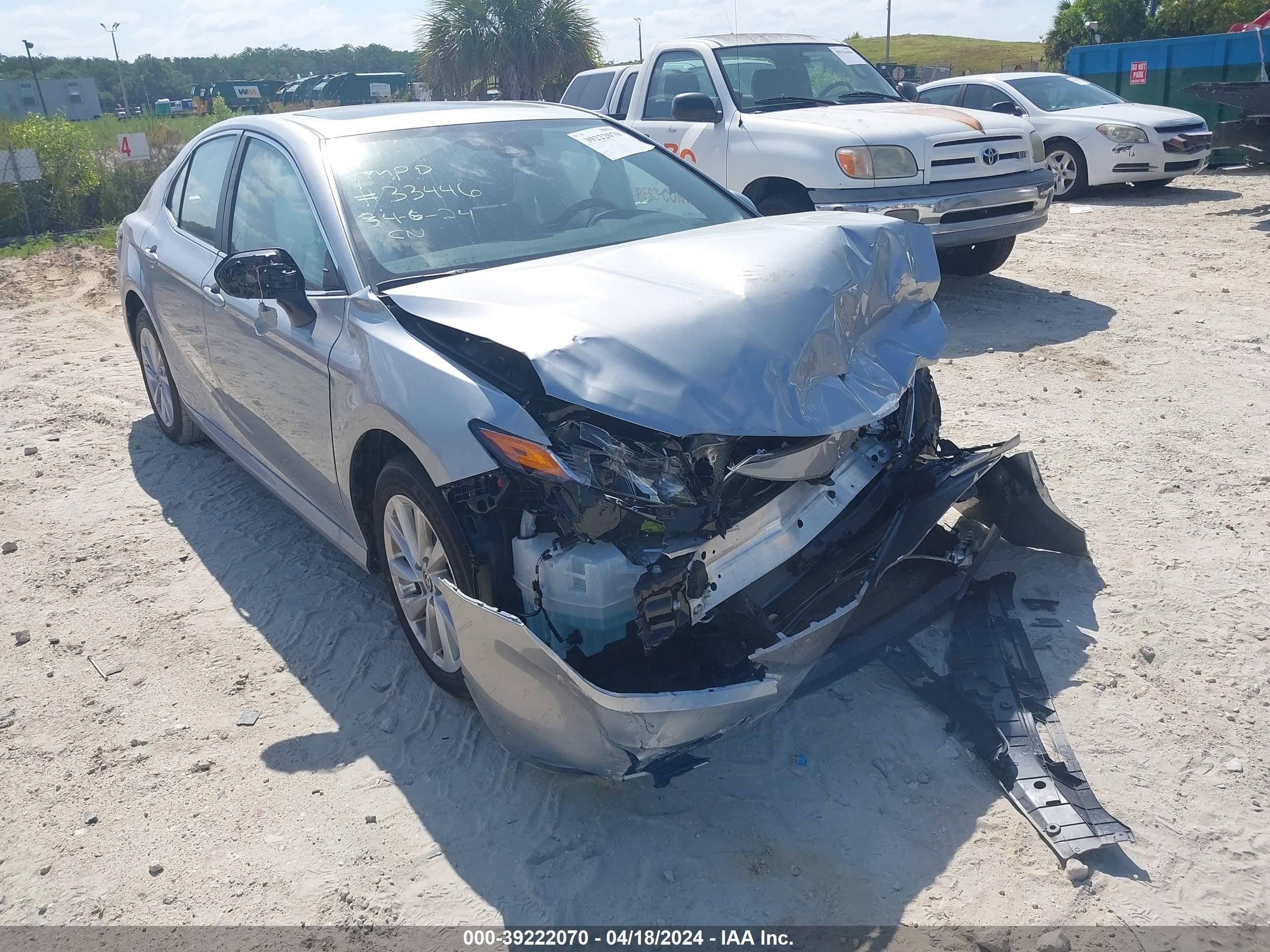 Photo 18 VIN: 4T1R11AK9RU906577 - TOYOTA CAMRY 