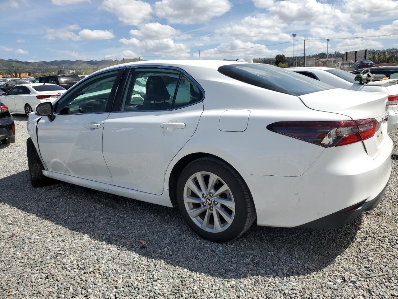 Photo 1 VIN: 4T1R11AKXNU706222 - TOYOTA CAMRY 