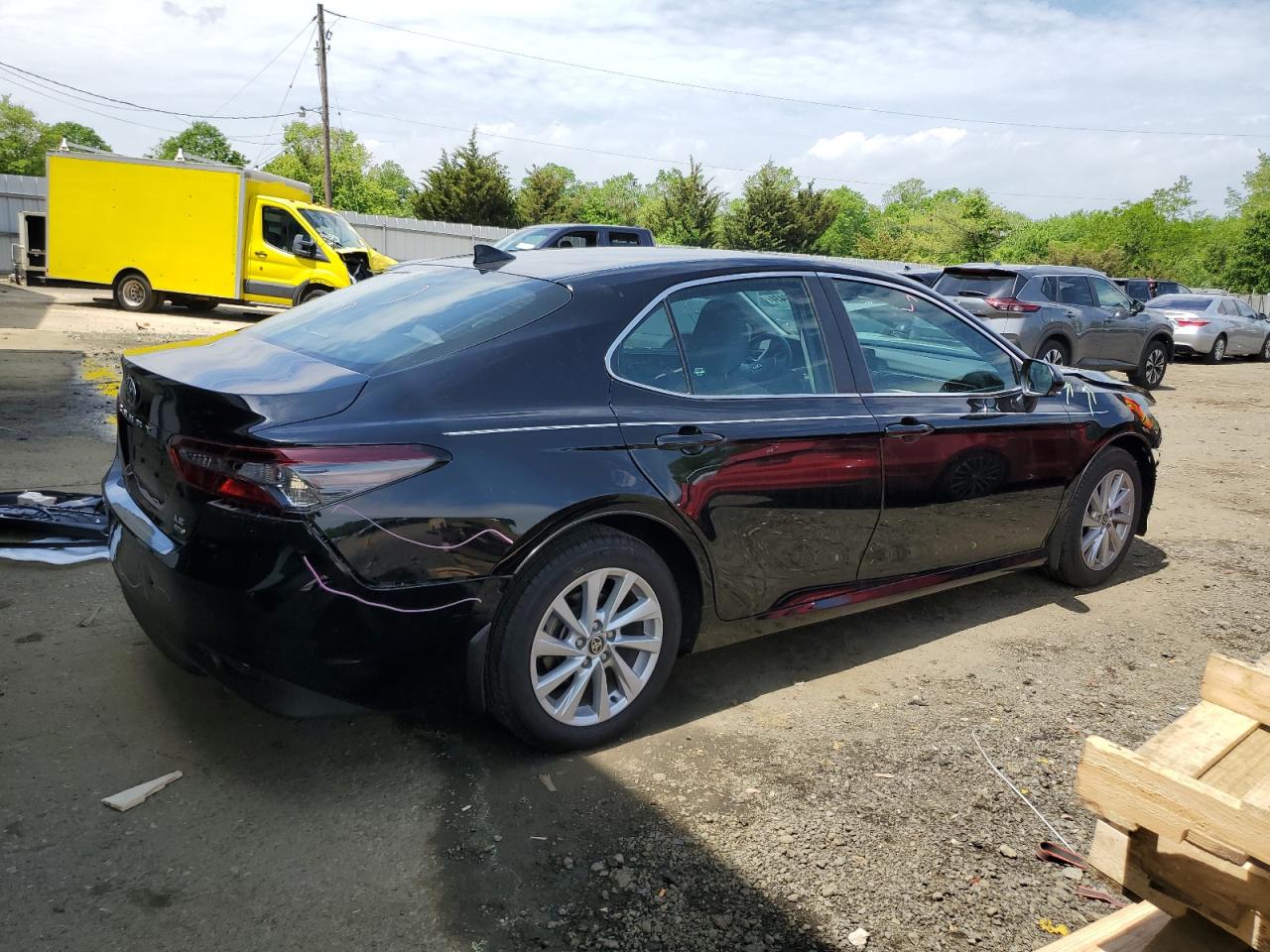 Photo 2 VIN: 4T1R11BK7MU040515 - TOYOTA CAMRY 