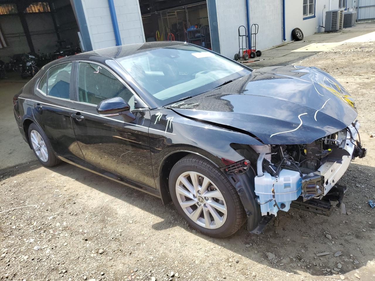 Photo 3 VIN: 4T1R11BK7MU040515 - TOYOTA CAMRY 