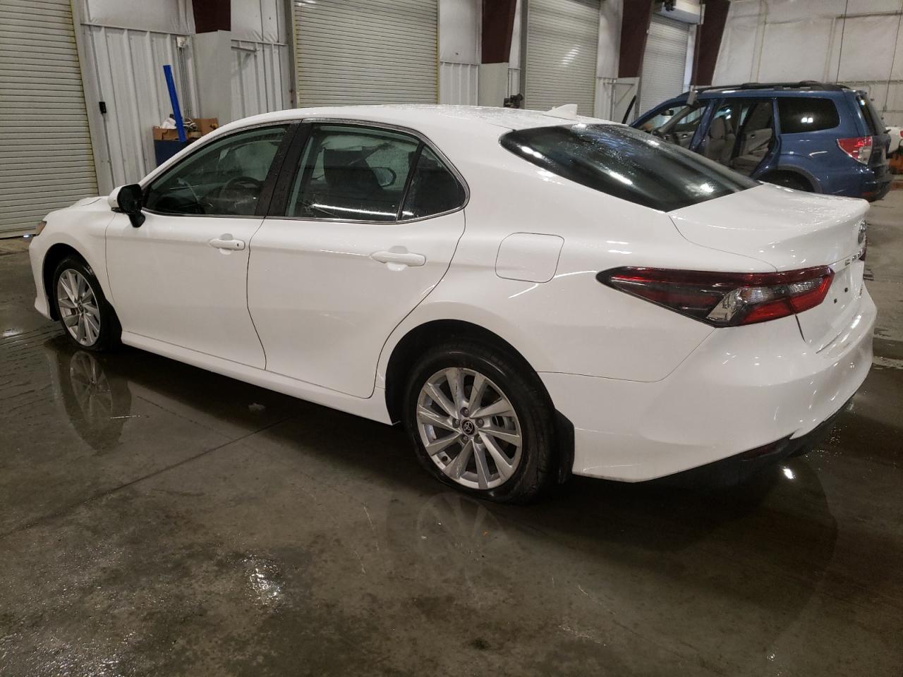 Photo 1 VIN: 4T1R11BK7RU112689 - TOYOTA CAMRY 