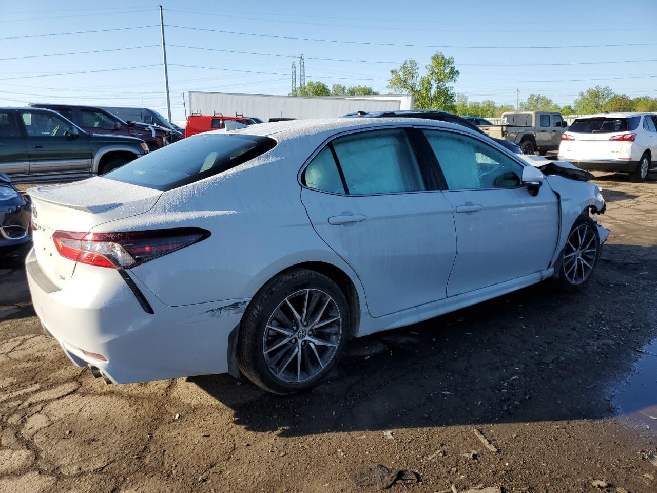 Photo 2 VIN: 4T1S11AK3NU052603 - TOYOTA CAMRY 