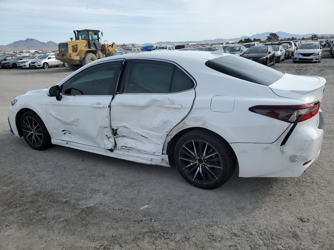 Photo 1 VIN: 4T1S31AK0PU047825 - TOYOTA CAMRY 