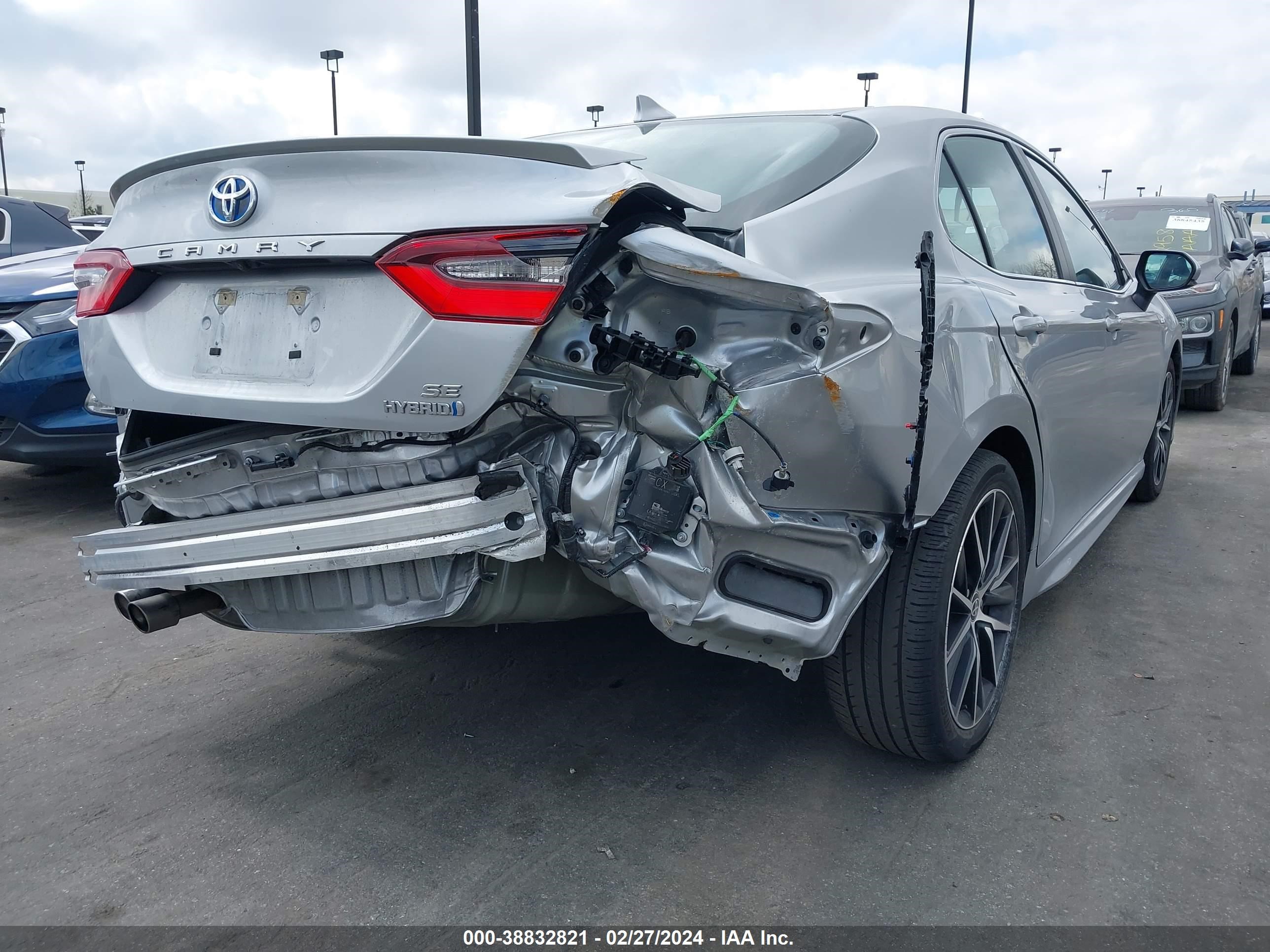 Photo 5 VIN: 4T1S31AK3MU555086 - TOYOTA CAMRY 