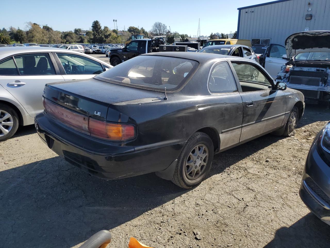 Photo 2 VIN: 4T1SK12C1RU383514 - TOYOTA CAMRY 