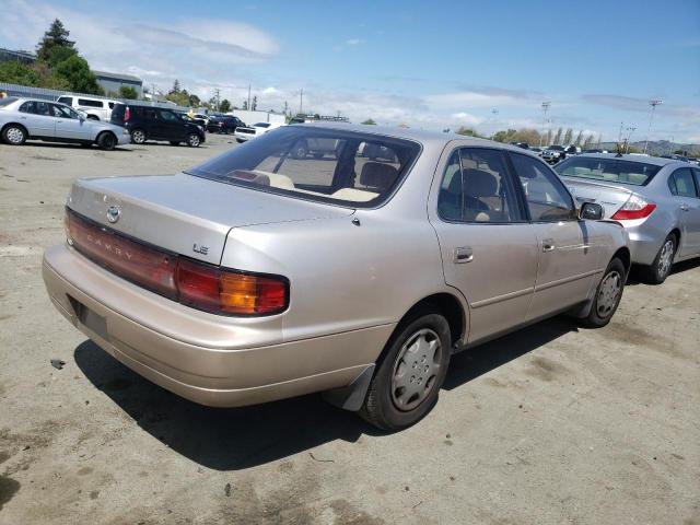 Photo 2 VIN: 4T1SK12E4RU371827 - TOYOTA CAMRY 