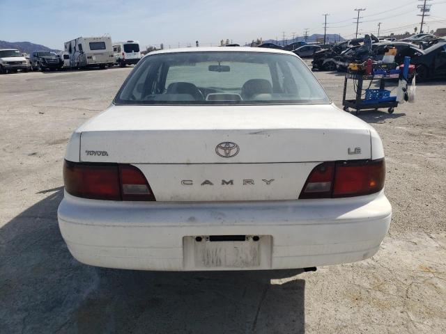 Photo 5 VIN: 4T1SK12E9SU614148 - TOYOTA CAMRY LE 