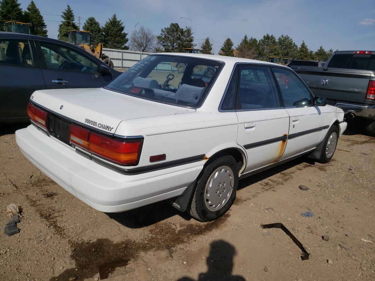 Photo 2 VIN: 4T1SV21E4MU403862 - TOYOTA CAMRY 