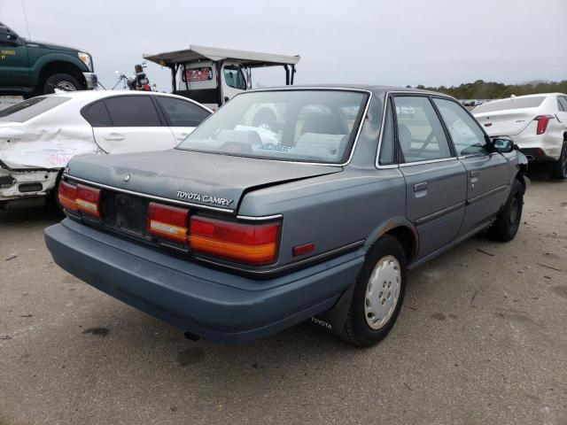 Photo 3 VIN: 4T1SV21EXMU369944 - TOYOTA CAMRY DLX 