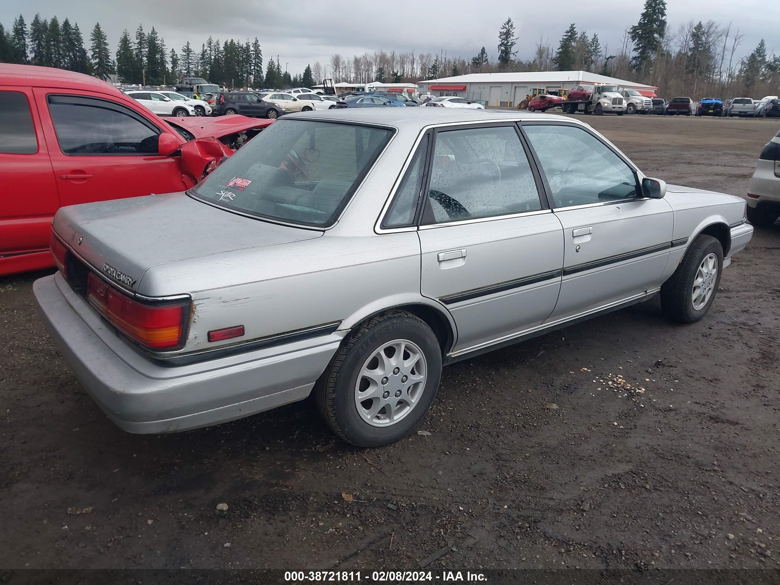 Photo 3 VIN: 4T1SV22E6MU456027 - TOYOTA CAMRY 