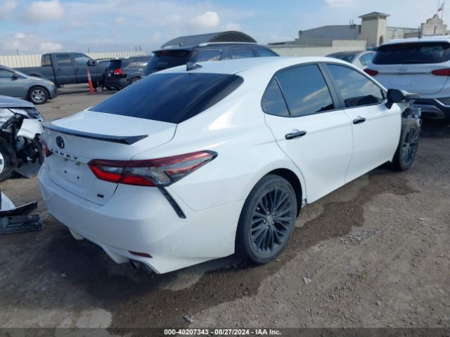 Photo 3 VIN: 4T1T11AK0MU486142 - TOYOTA CAMRY 