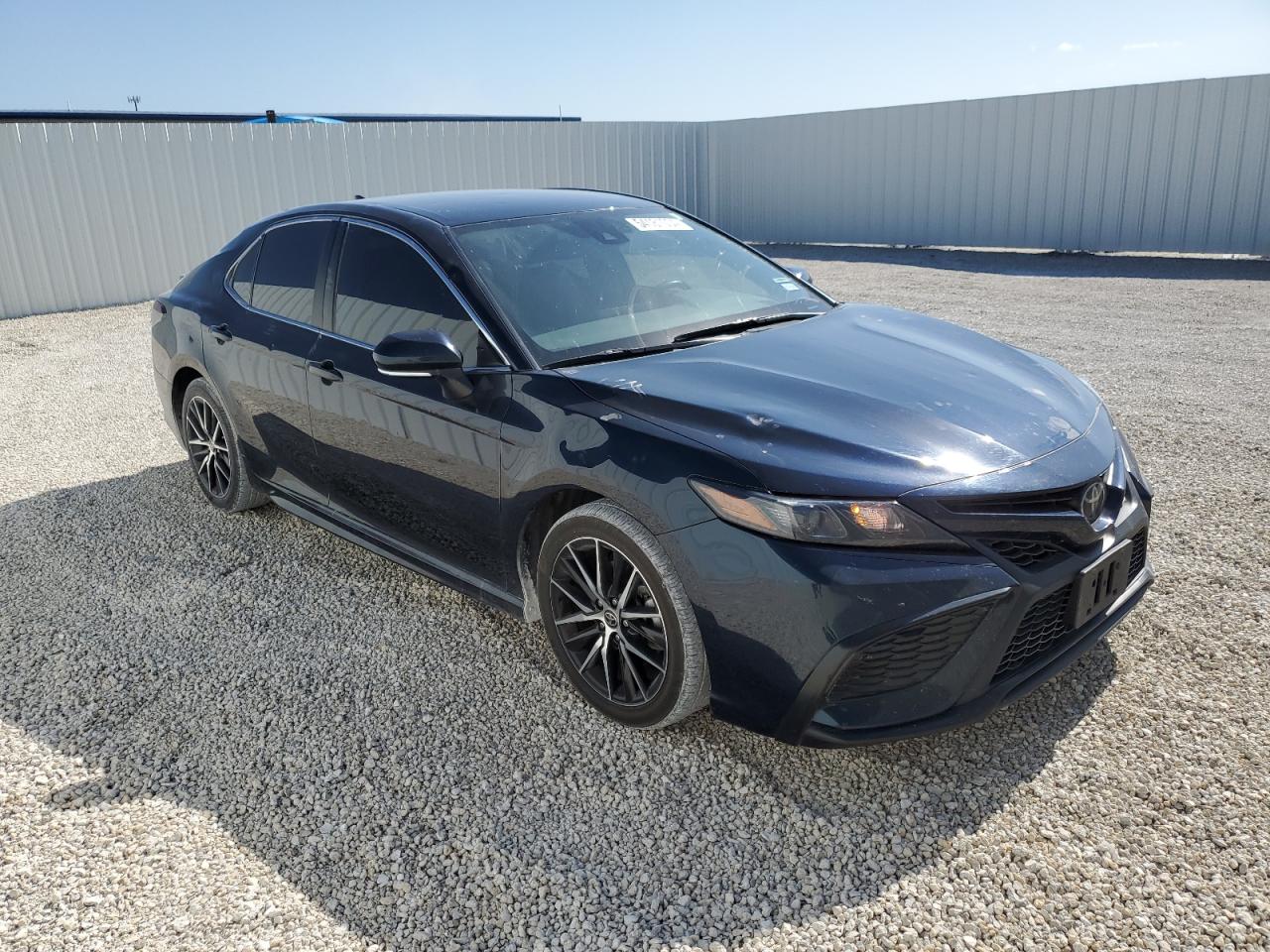 Photo 3 VIN: 4T1T11AK0MU566248 - TOYOTA CAMRY 