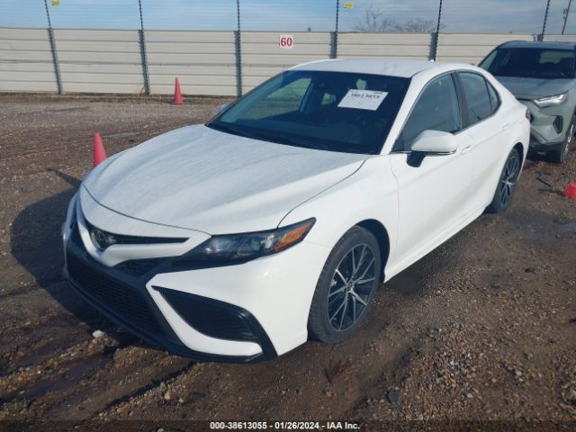 Photo 1 VIN: 4T1T11AK0PU824742 - TOYOTA CAMRY 