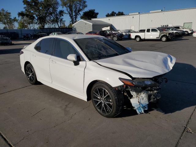 Photo 3 VIN: 4T1T11AK1MU558255 - TOYOTA CAMRY SE 