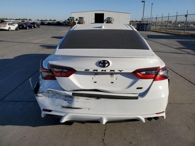 Photo 5 VIN: 4T1T11AK1MU558255 - TOYOTA CAMRY SE 