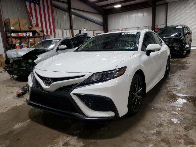 Photo 1 VIN: 4T1T11AK1MU565240 - TOYOTA CAMRY SE 