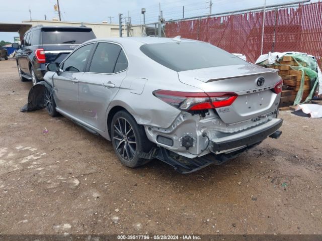 Photo 2 VIN: 4T1T11AK1NU037599 - TOYOTA CAMRY 