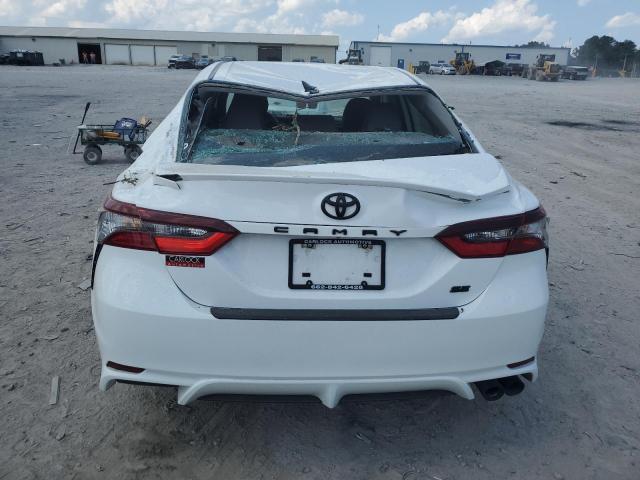 Photo 5 VIN: 4T1T11AK1NU674816 - TOYOTA CAMRY SE 