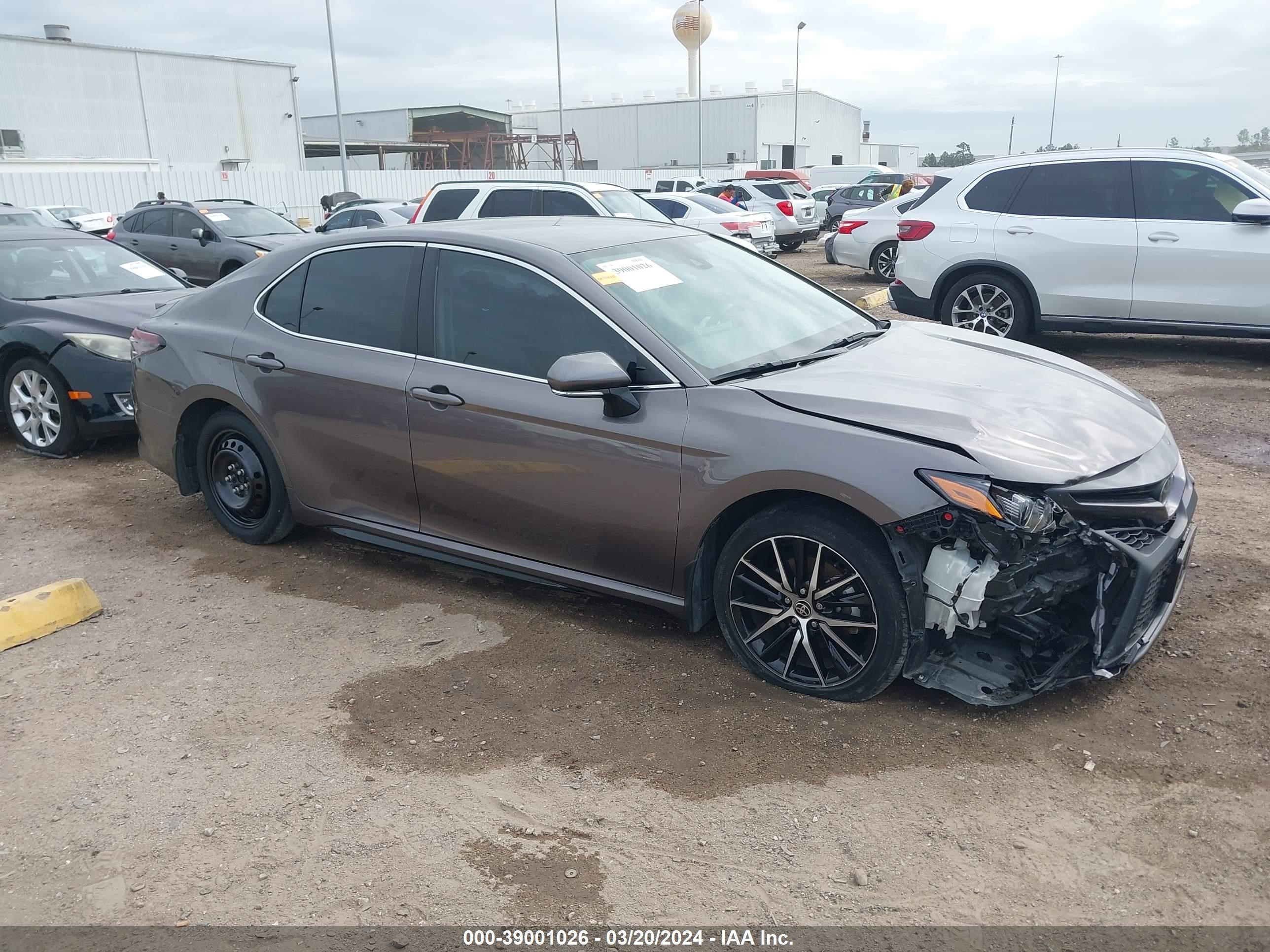 Photo 13 VIN: 4T1T11AK1NU675853 - TOYOTA CAMRY 