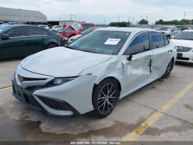 Photo 1 VIN: 4T1T11AK1RU209068 - TOYOTA CAMRY 