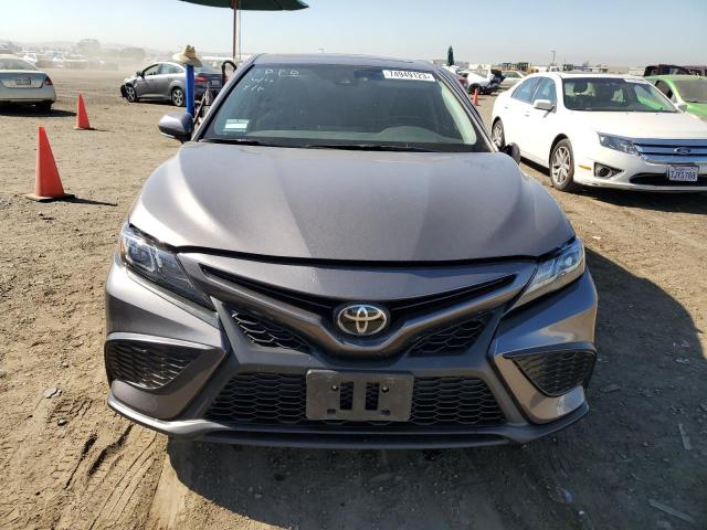 Photo 4 VIN: 4T1T11AK2MU614672 - TOYOTA CAMRY 