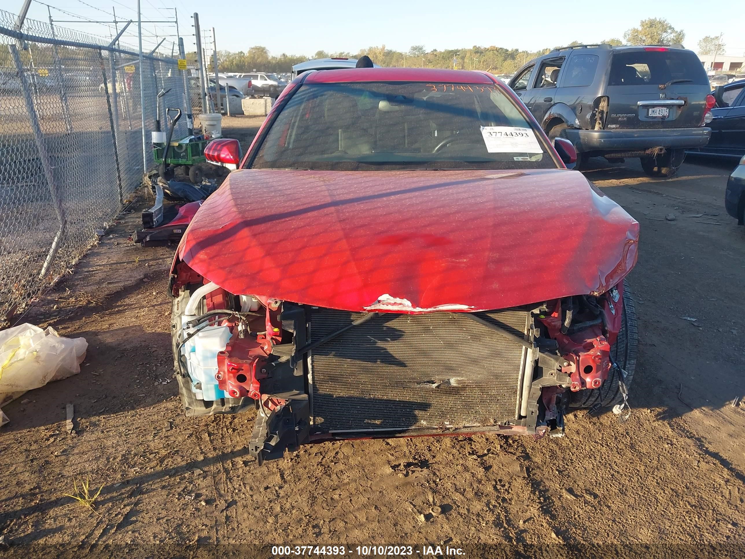 Photo 12 VIN: 4T1T11AK2NU039538 - TOYOTA CAMRY 