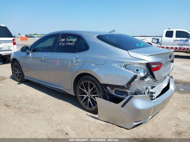 Photo 2 VIN: 4T1T11AK2NU685677 - TOYOTA CAMRY 